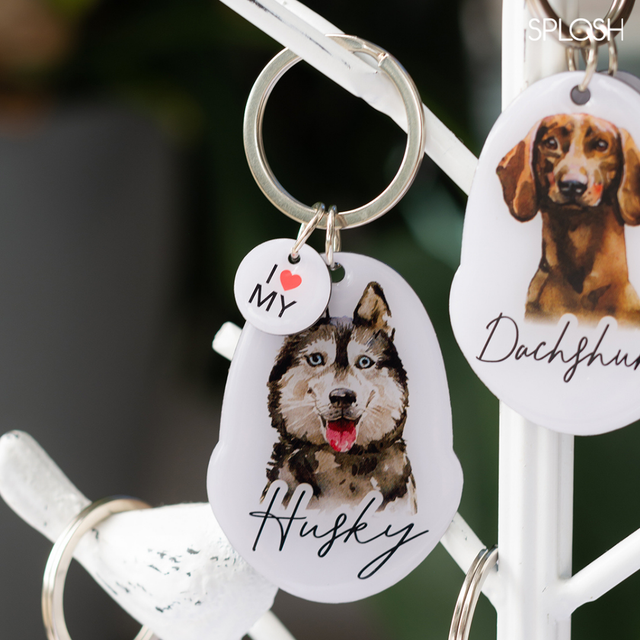 Miniblings Husky Dog Keychain - Enamelled Metal Paw Print & Bone Key Ring