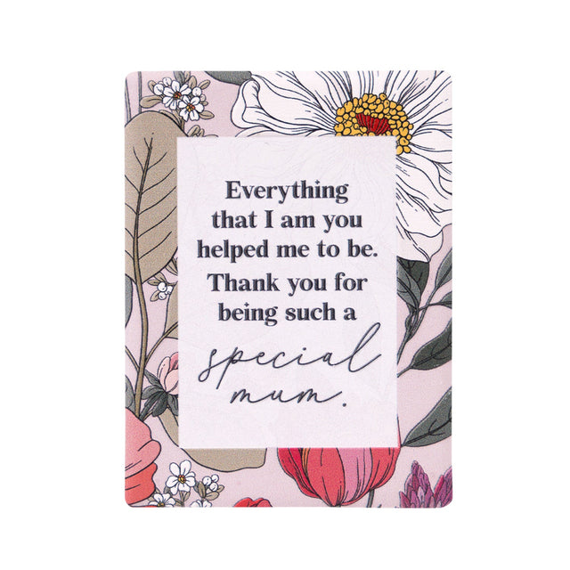 Floral ceramic magnet with a message to a mother on a white background as a unique gift for mother's day
