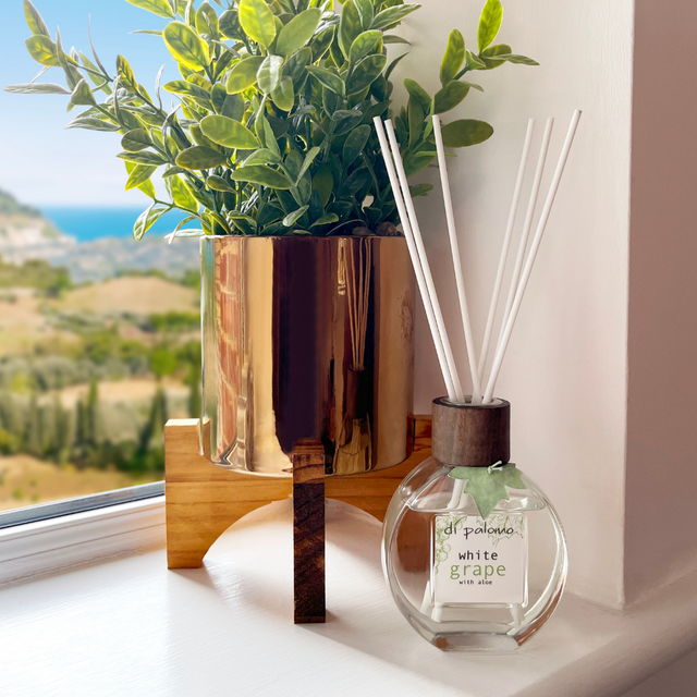 Di Palomo White Grape and Aloe Reed Diffuser 100ml - gallery image 3