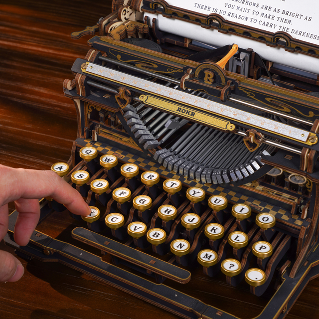 ROKR 3D wooden mechanical typewriter model with working keys