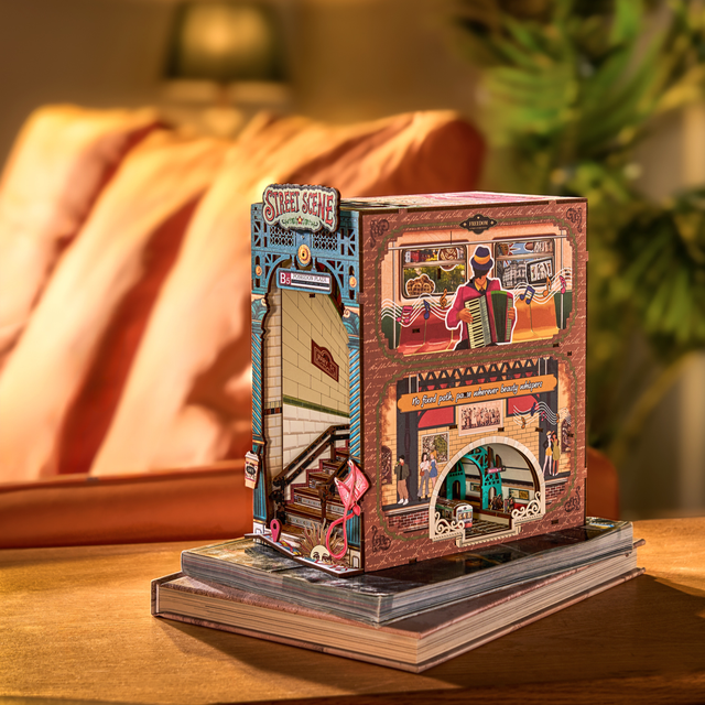 Rolife urban book nook with subway and street scene