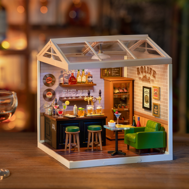 Rolife Leisurely Cheers Bar miniature house with detailed retro pub interior