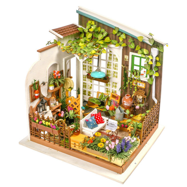 Rolife Miller’s Garden DIY miniature house kit DG108 garden scene