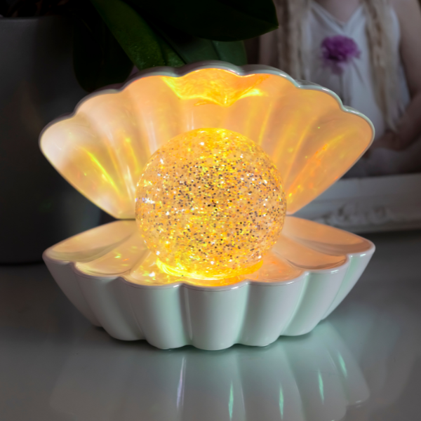 White Pearl Light Up Clamshell Mood Light Collectables
