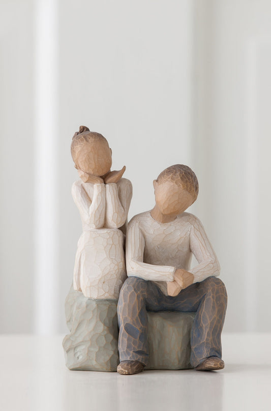 This Willow Tree Brother and Sister figurine is the perfect way to show your love for your sibling.