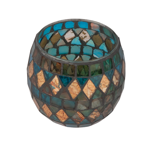 Add soft lighting with this Cello Tealight Holder - Golden Trellis. They can provide low lighting in an area when you want to relax.  Find holders in simple designs or choose bold colours available in metal, ceramic and other materials to fit your style and interior decor theme.