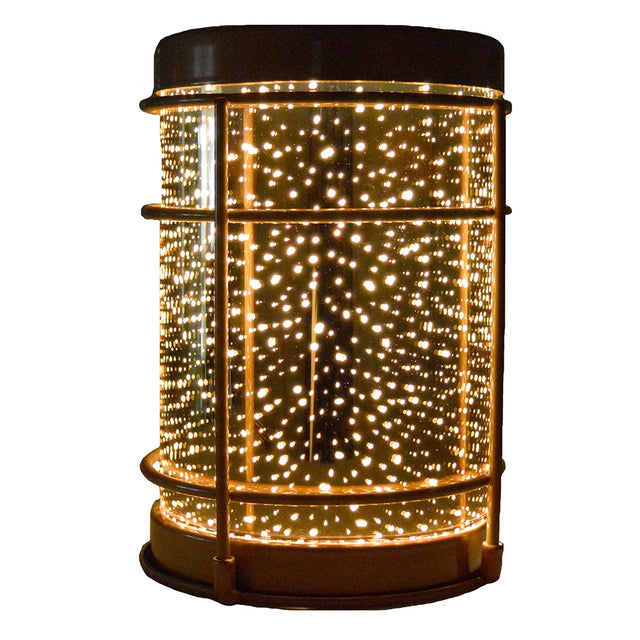 This Gold Metallic Edison Burner gives a contemporary feel to any home, with a stunning gold glass pattern that shines through once illuminated. Edison Burners have a modern wire design surrounding the outside of the burner and an Edison 40W bulb.